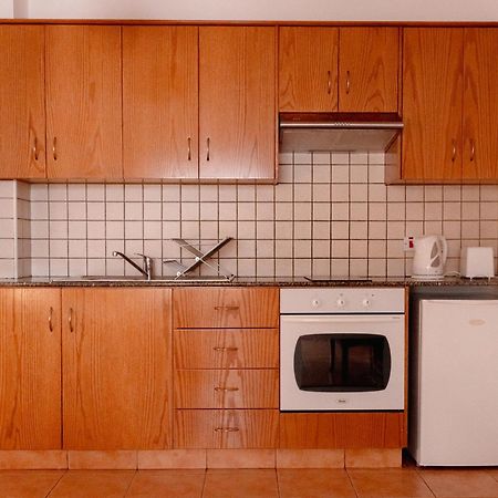 Nissus Urban Hostel Αγία Νάπα Δωμάτιο φωτογραφία