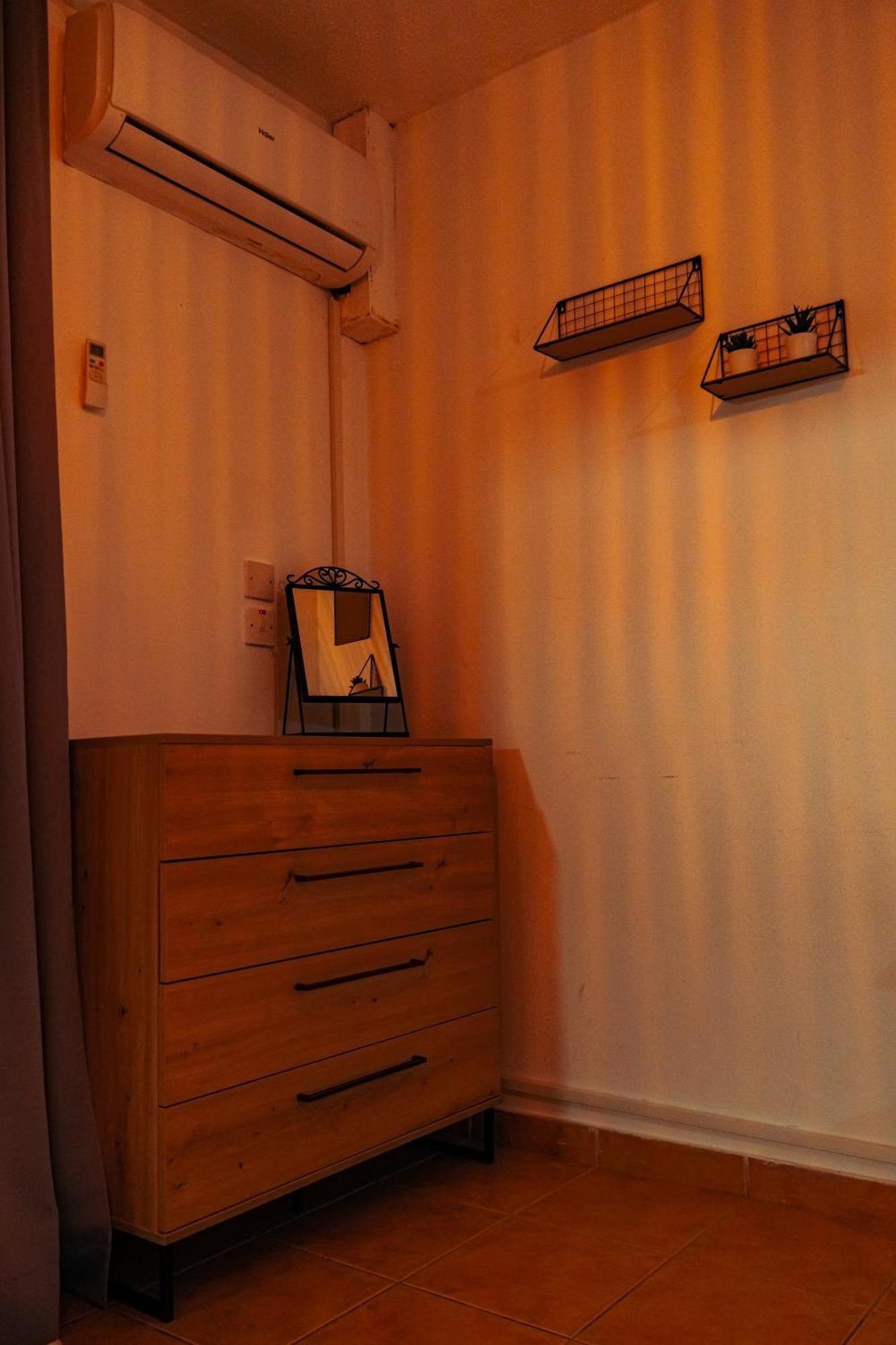 Nissus Urban Hostel Αγία Νάπα Δωμάτιο φωτογραφία